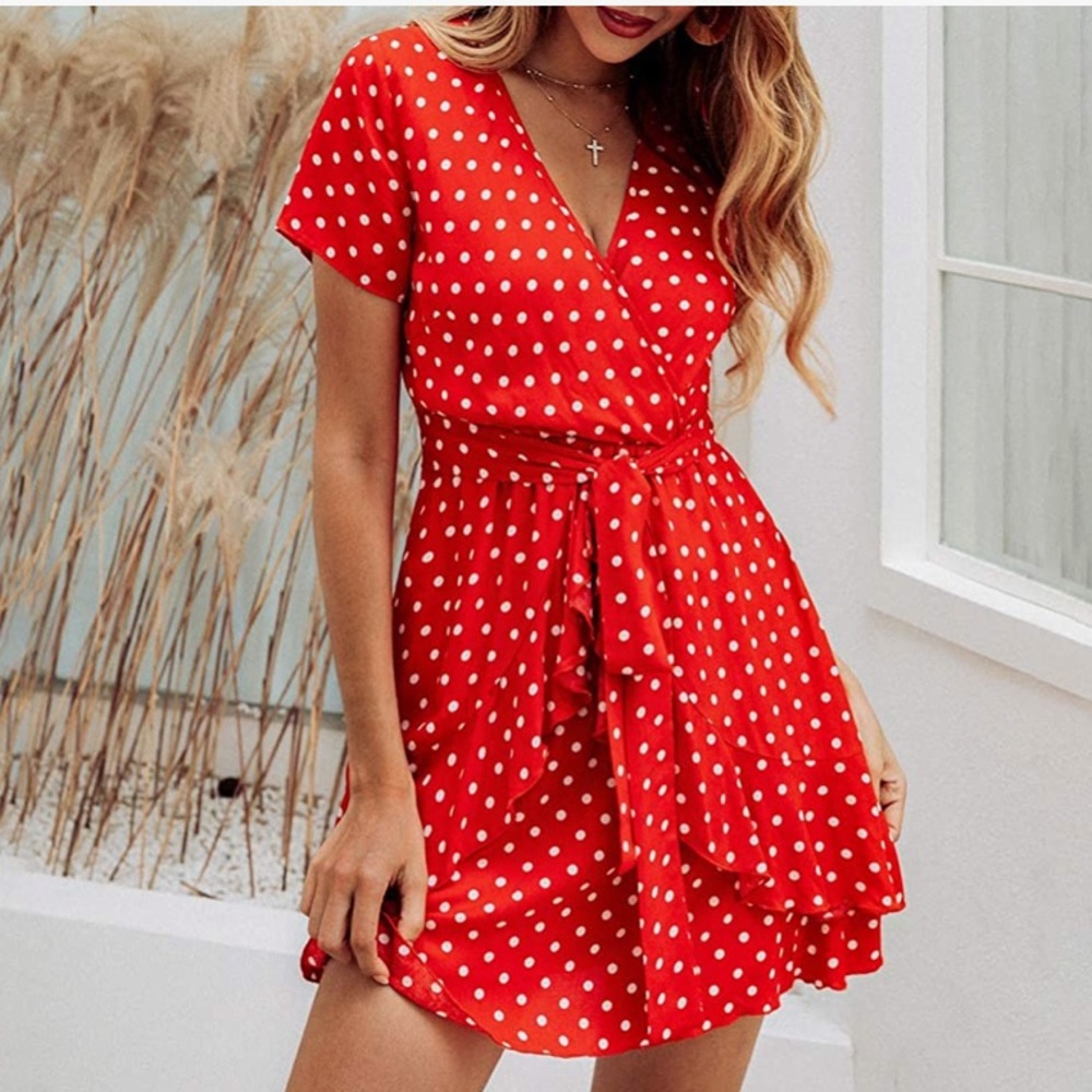 V-neck Red polkadot dress